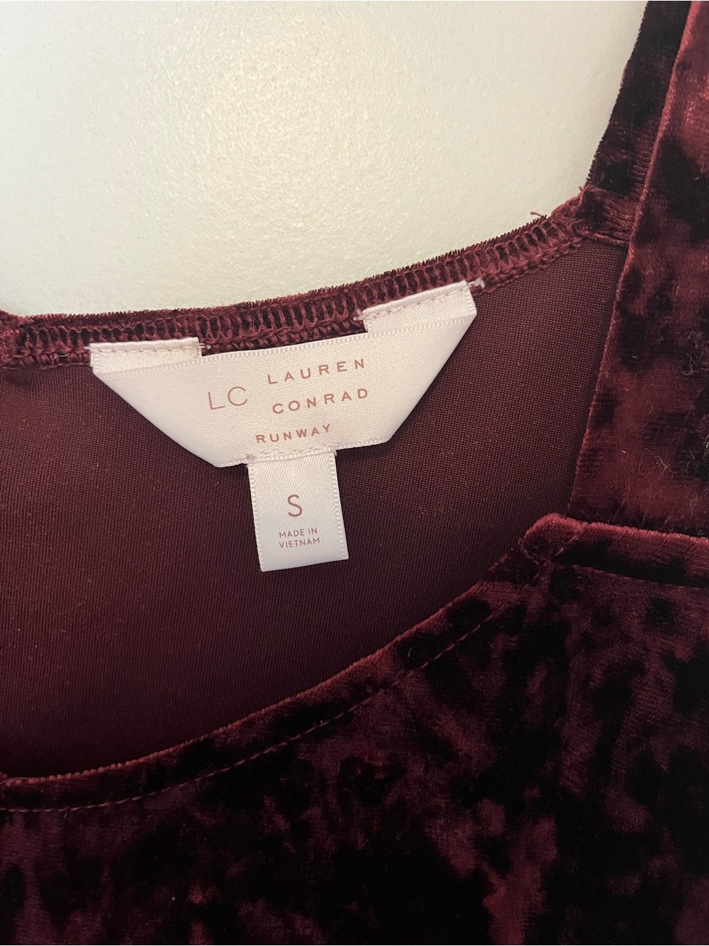 LC Lauren Conrad Velvet Cold-Shoulder Camisole in Wine - Picture 3 of 4